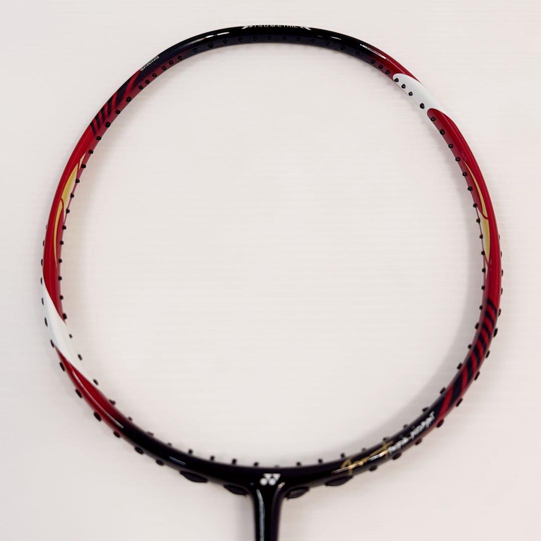 ARCSABER 008 タウフィック・ヒダヤットモデル　ラケット　ヨネックス