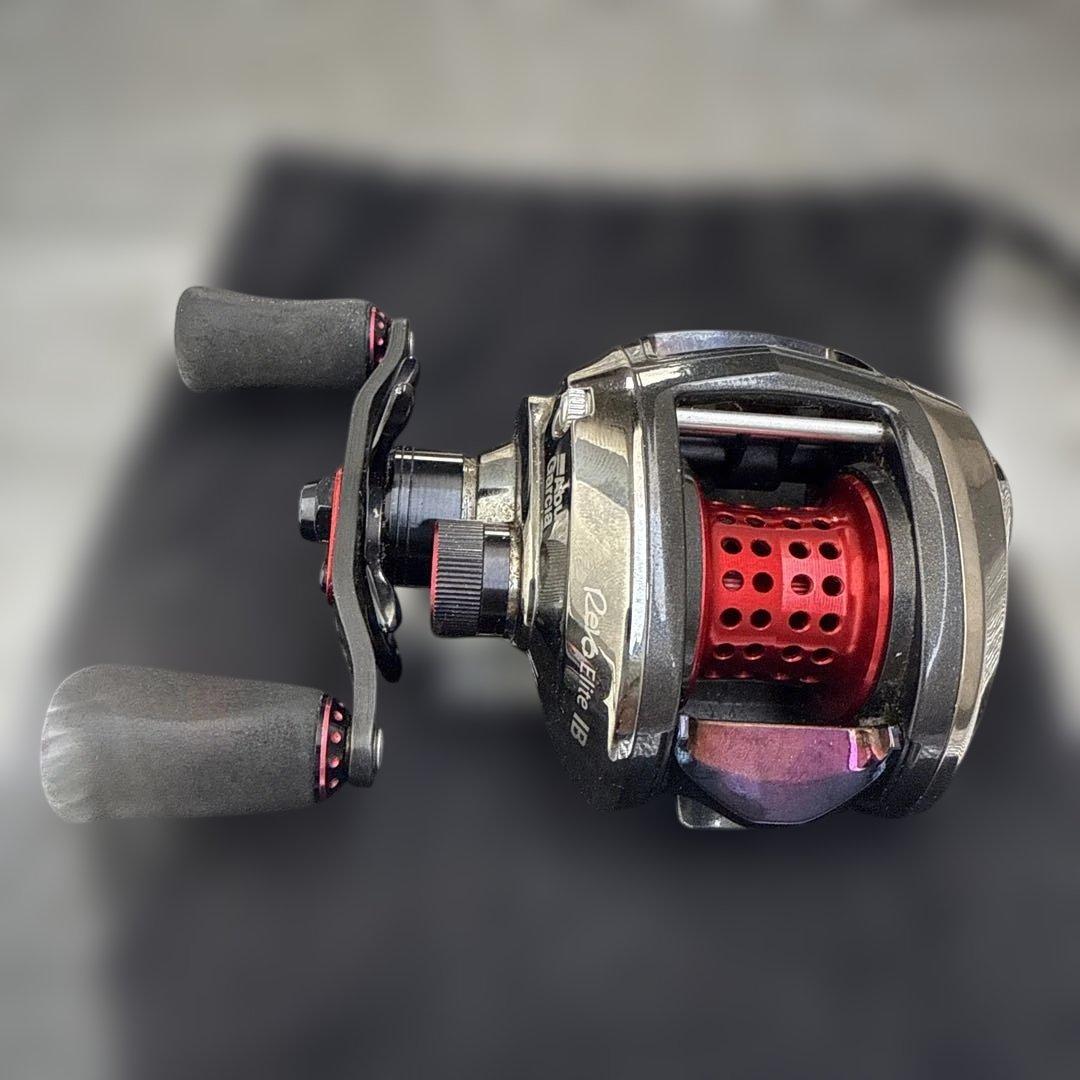 【最終値下げ】アブガルシア Revo ELITE IB-L (左)