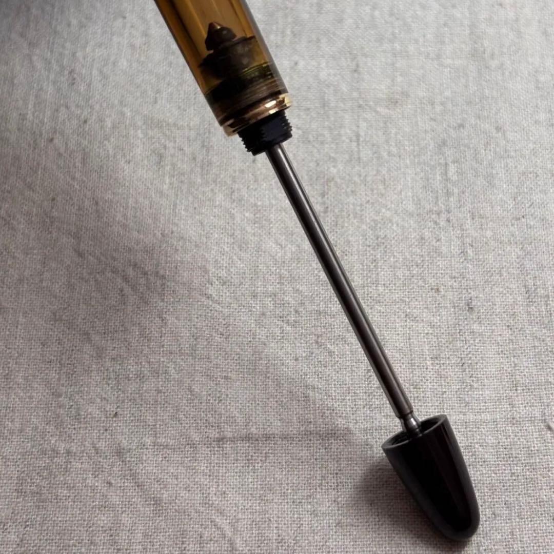 PILOT パイロットCUSTOM カスタム ８２３　14K 585 B太字