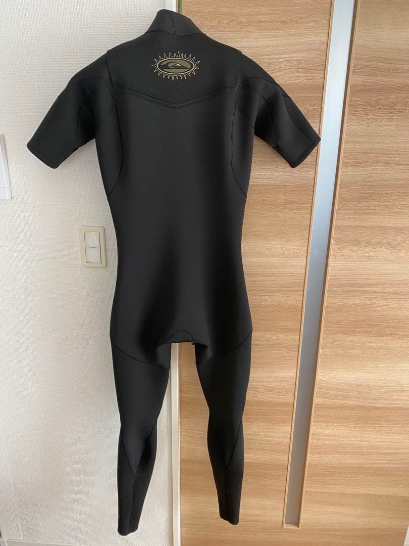 新品 クイックシルバー シーガル 2mm ウェットスーツ XLサイズ