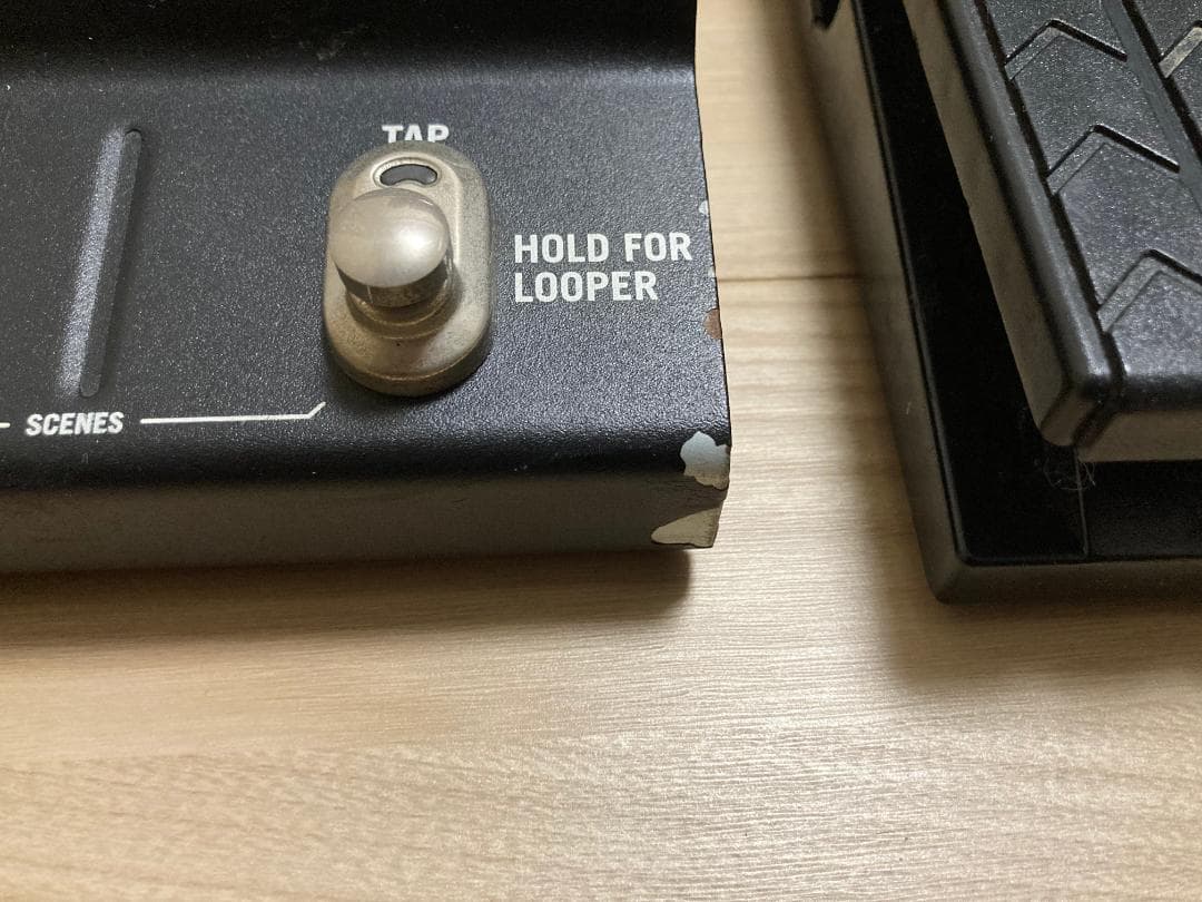 LINE6 M9 Stompbox Modeler（フットペダル付き）