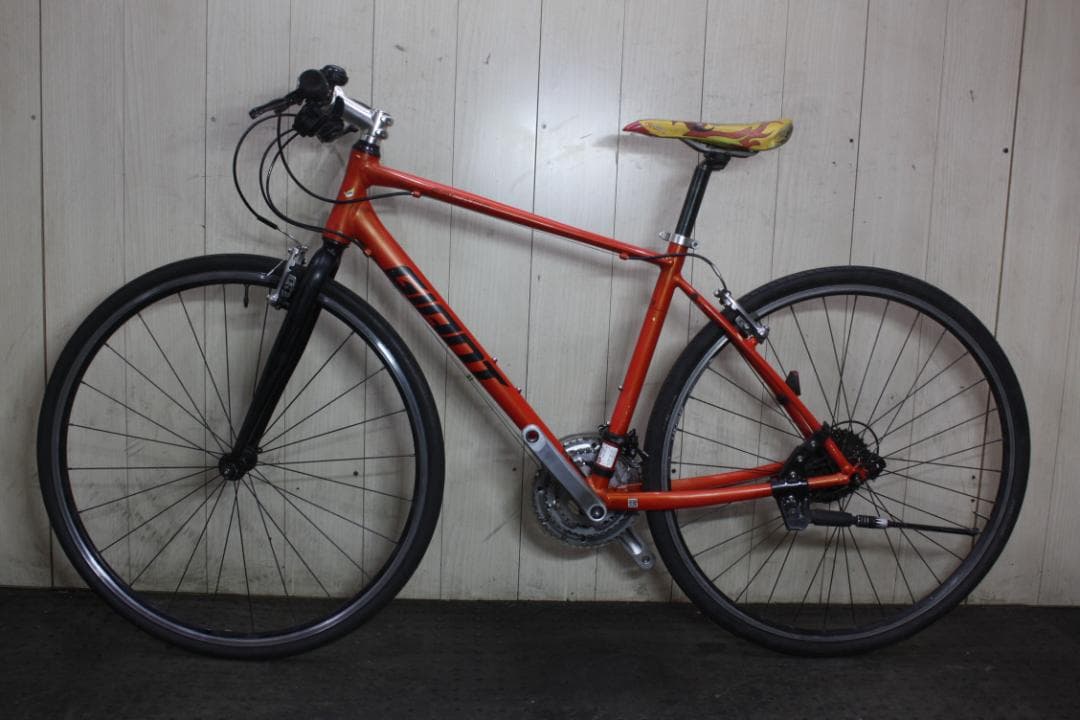 GIANT ESCAPE R3 700C アルミ 24速 470mmクロスバイク