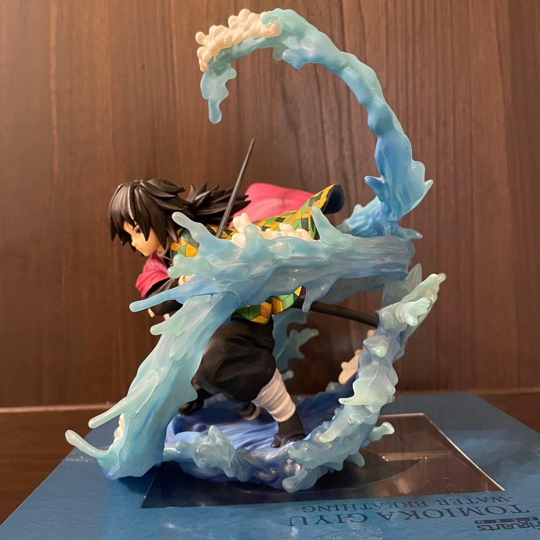 冨岡義勇 フィギュアーツZERO 中古