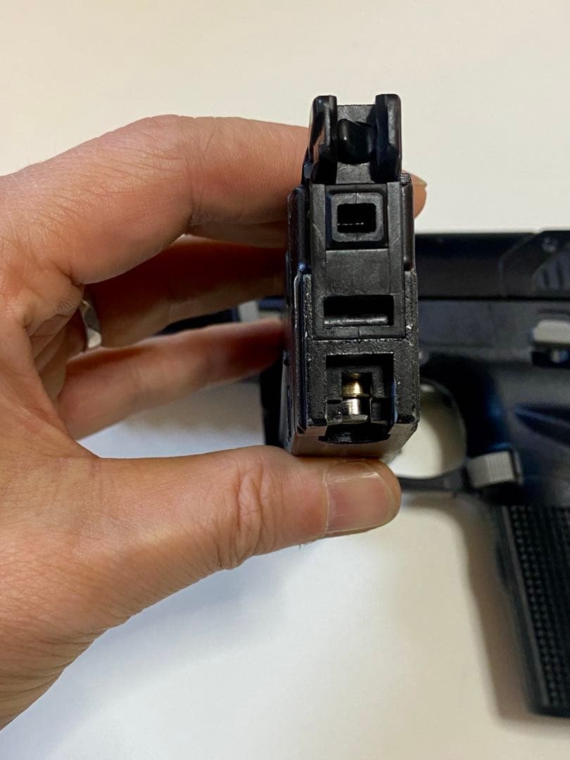 動確済　東京マルイ　fn57 ガスブロ