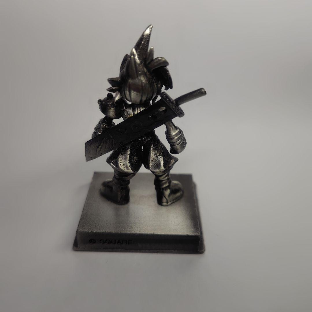 FINAL FANTASY VII クラウド クロムフィギュア NO.2201