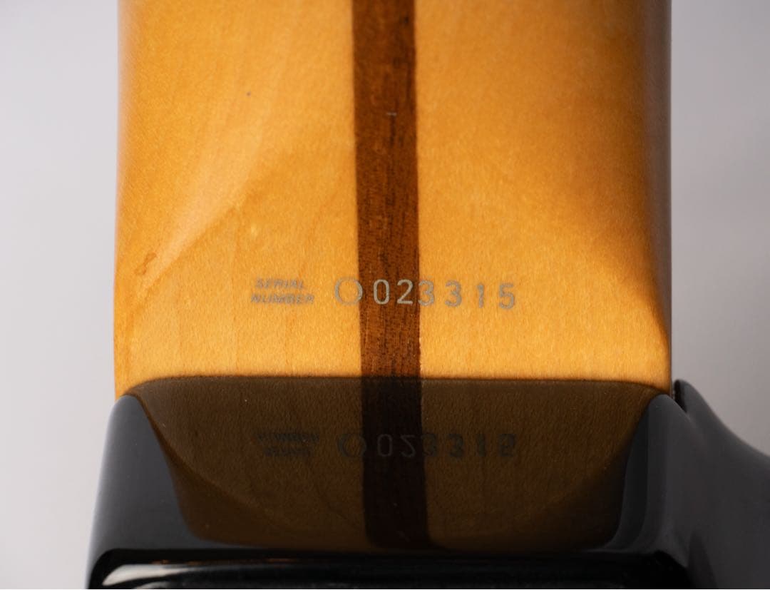 Fender Japan Stratocaster エレキギター 黒