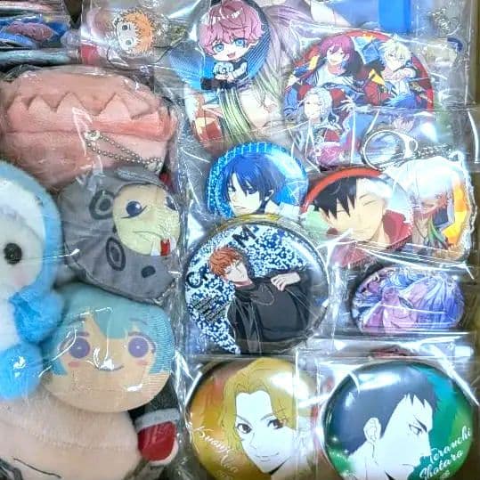 アニメグッズ　大量　まとめ売り　約200点　80サイズ　キャラクターグッズ