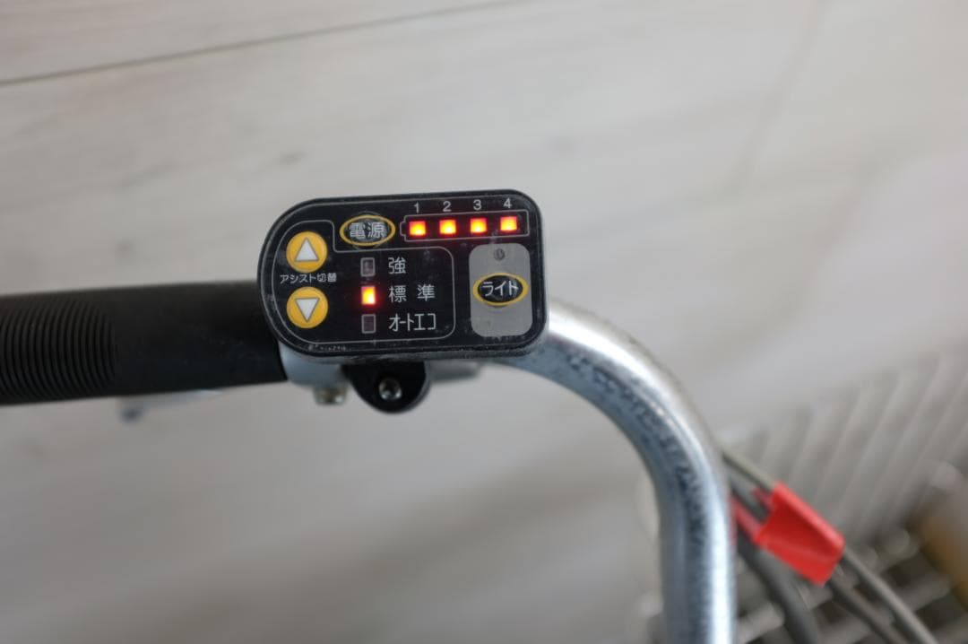 電動自転車BS アシスタ　26インチ　3段　8.9Ah充電器あり