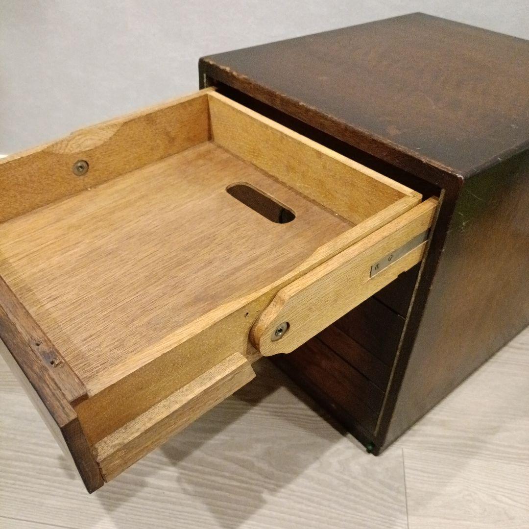 ビンテージスタイル　木製タンス 6段引き出し