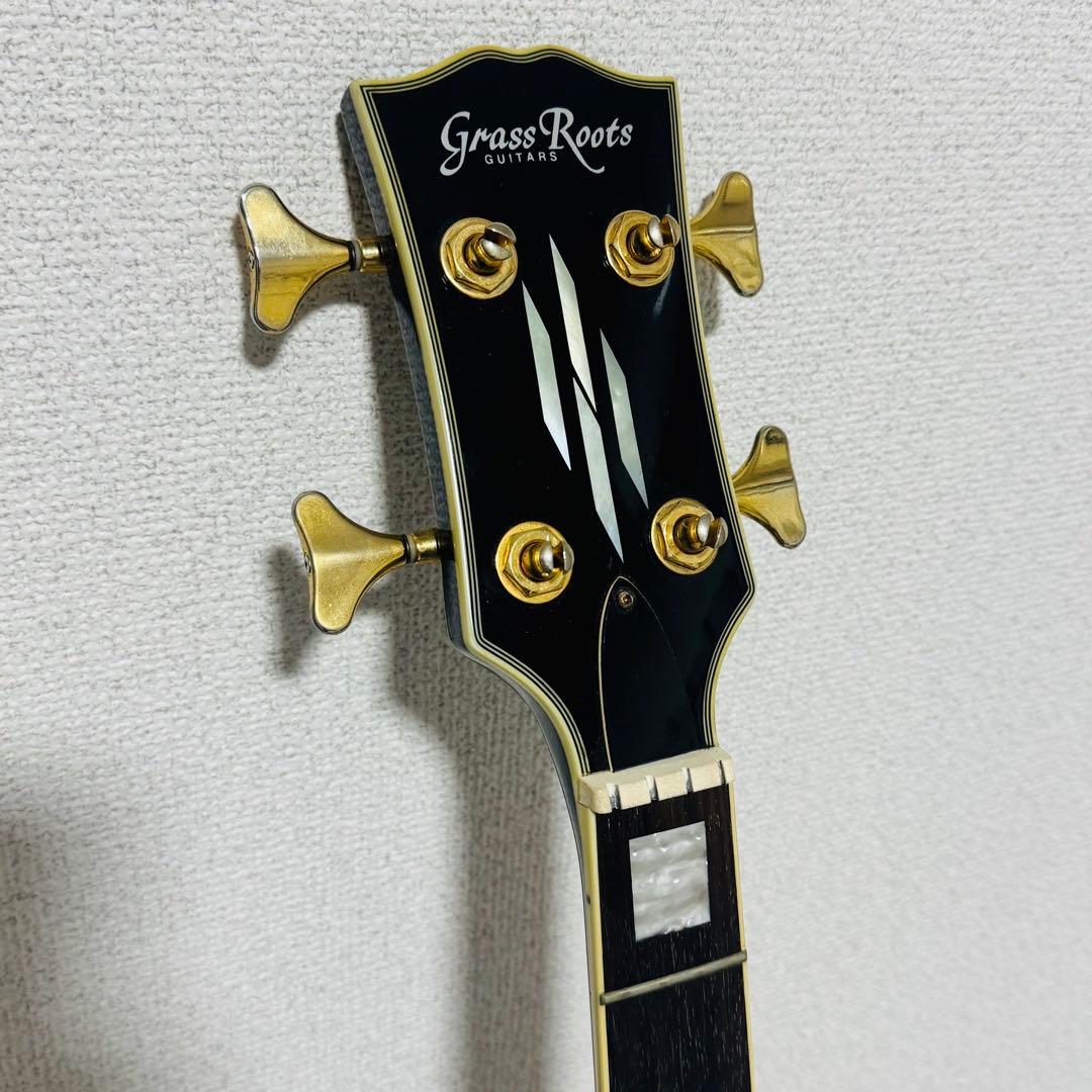 GrassRoots エレキギター レスポールタイプ ピックガードなし ケース付