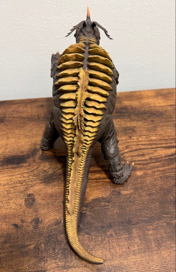 透明怪獣　ネロンガ　単品