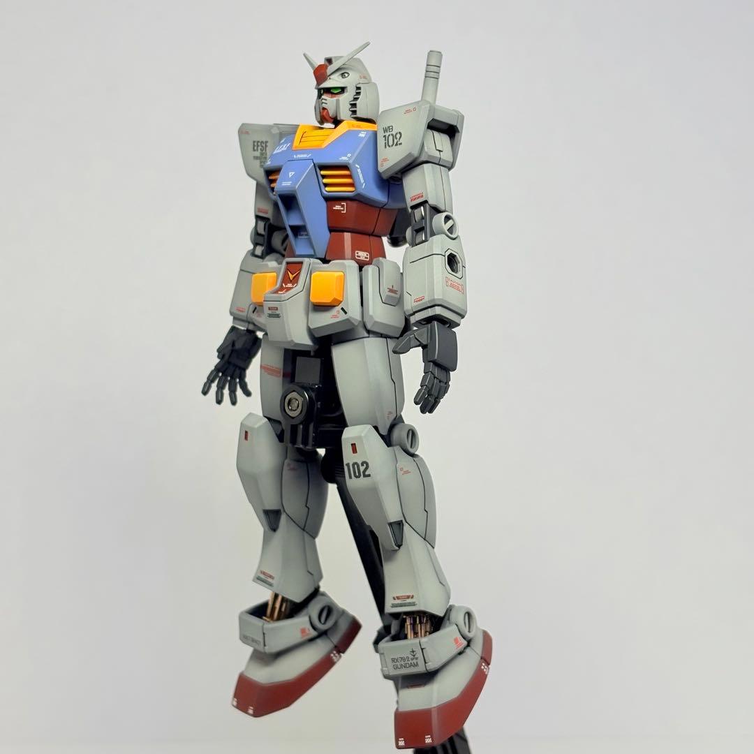 HG 1/144 RX-78-2 ガンダム　リバイブ　完成品