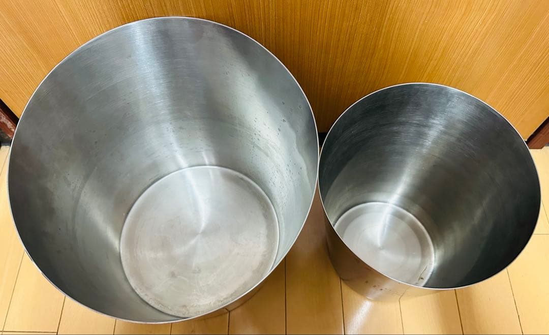 シャンパーニュ・アンリオ・シャンパーニュクーラー大・小2個セット