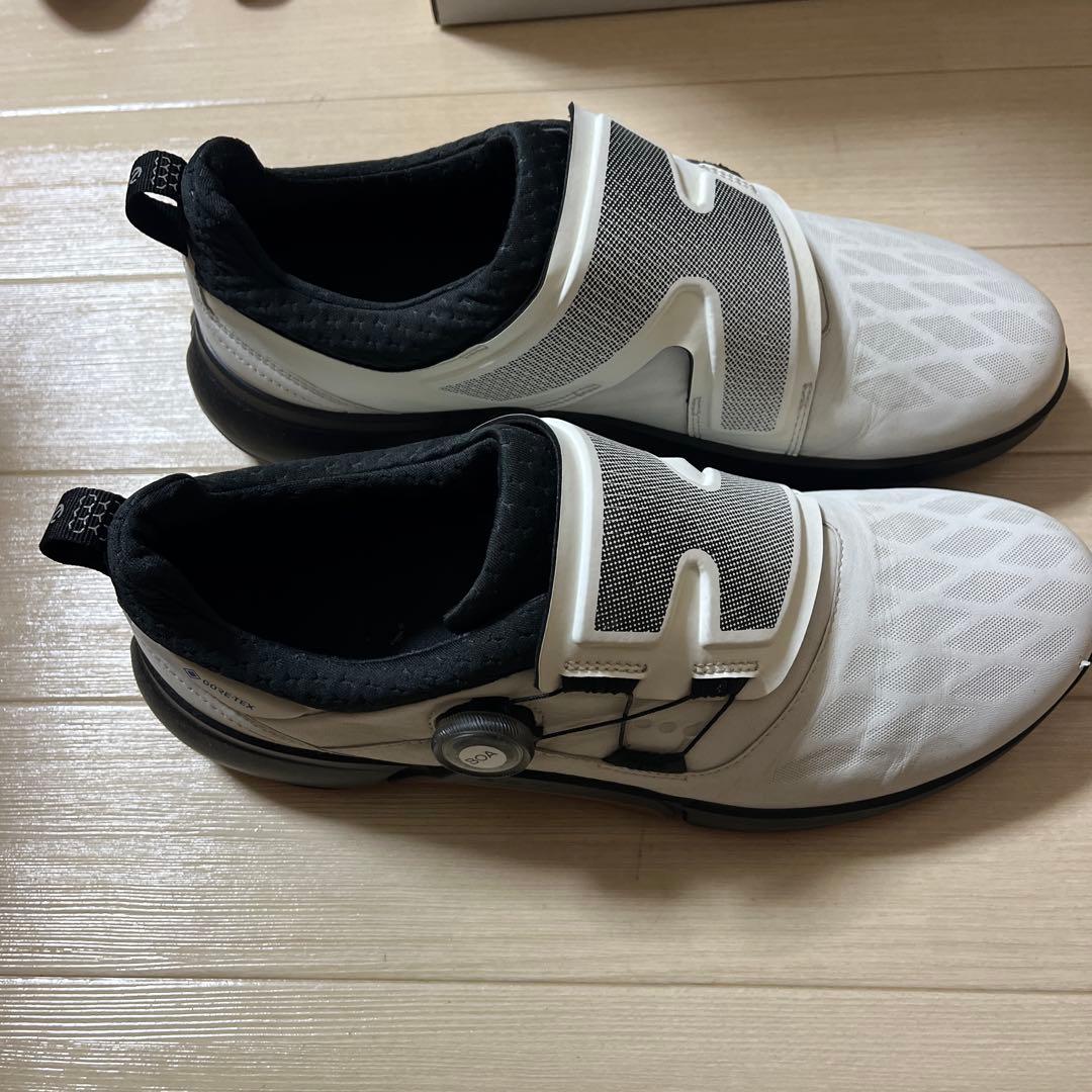 ECCOゴルフシューズ