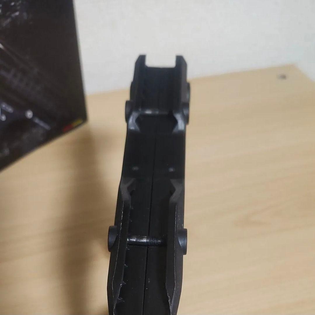 HERA ARMS CQR GEN.2 ブラック グリップ 実物