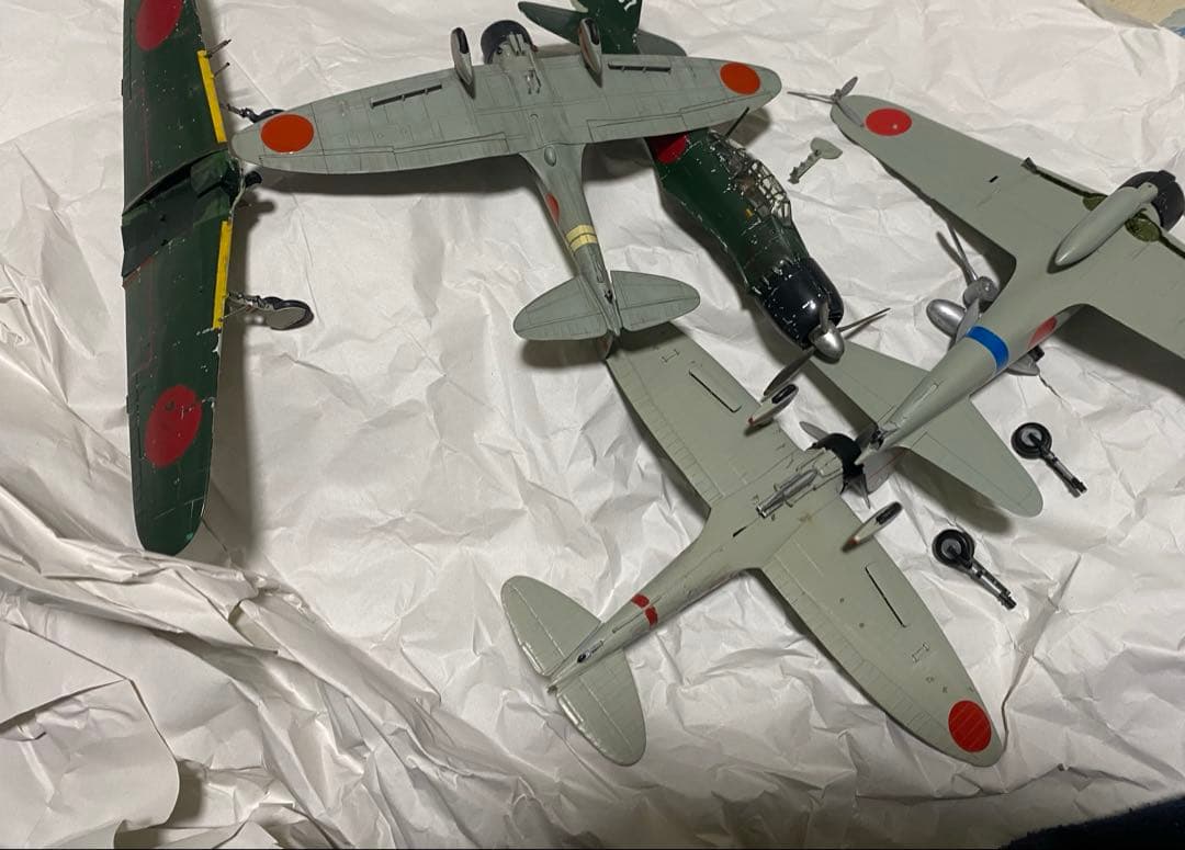 戦闘機　零戦　プラモデル　ジャンク