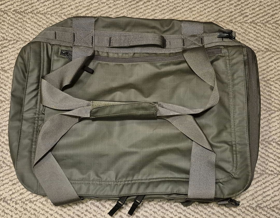 【新品】ノースフェイス ベースキャンプ ボイジャー ライト 42L