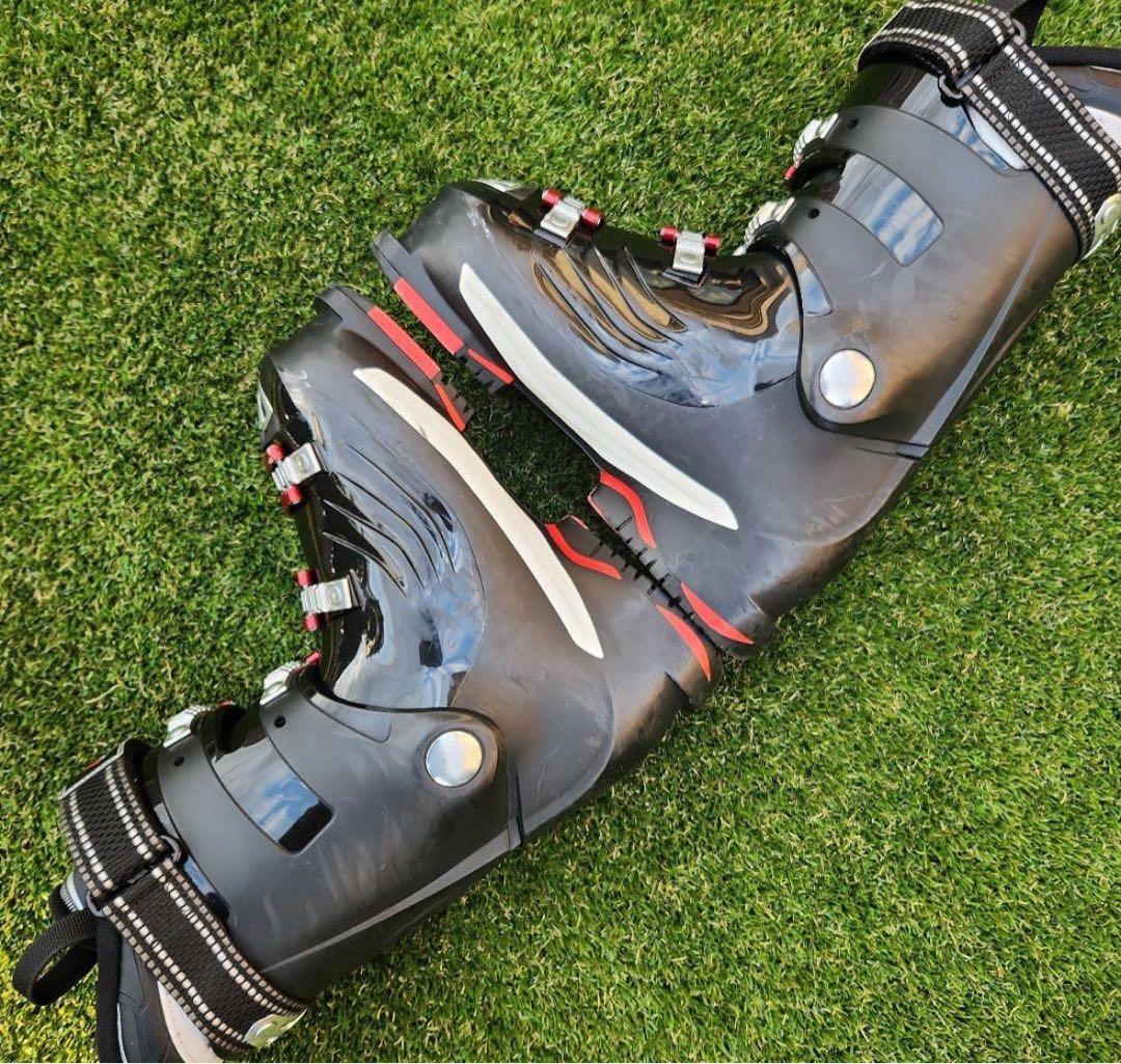 ATOMIC スキーブーツ 男性用　25.5㎝