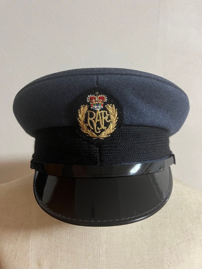 RAF  Air Force ピークドキャップ　放出品