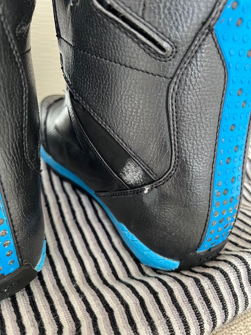 中古品！Burton Ion ASIAN FIT スノーボードブーツ　２６．０