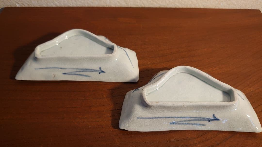 初期伊万里　古伊万里　染付　山型皿　アンティーク古伊万里　蔵出し　2客