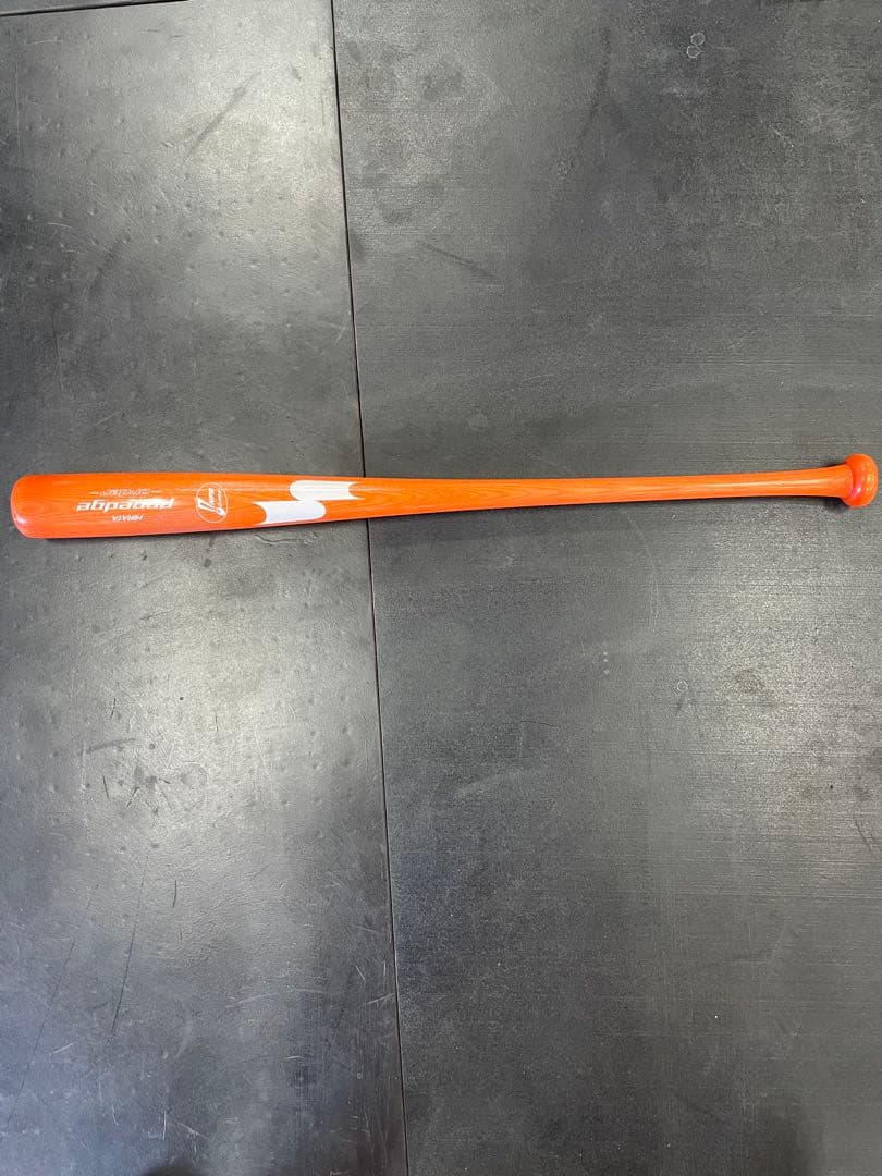 希少！木製硬式バット プロ野球中日ドラゴンズ 平田良介実践バット！オレンジ