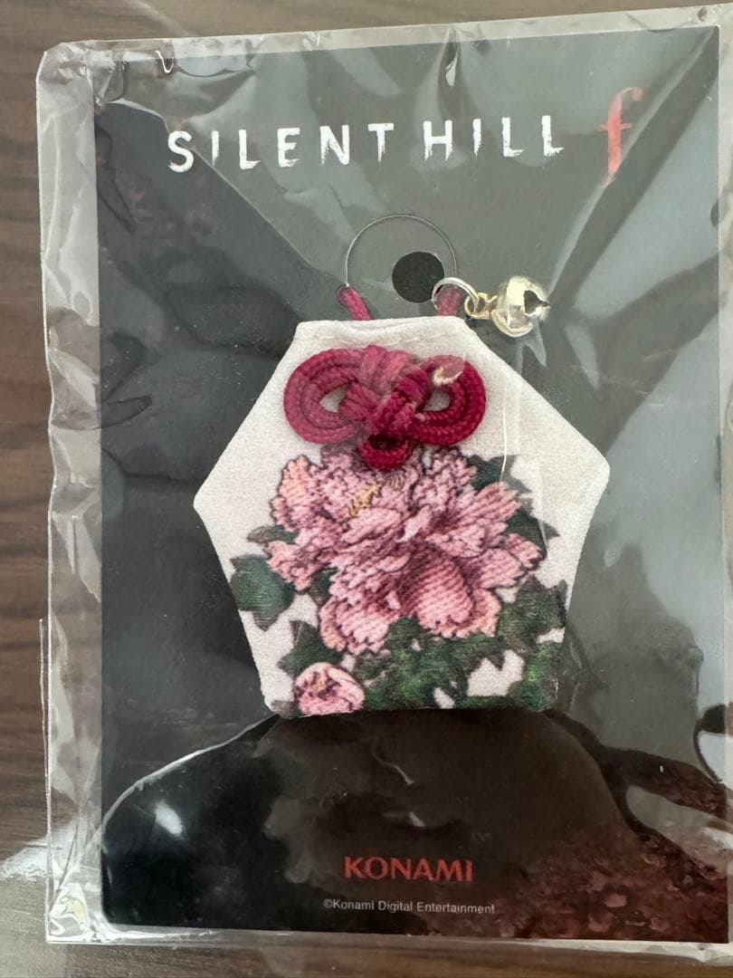 TGS2025 サイレントヒルf お守り風チャーム　ボタン　購入特典