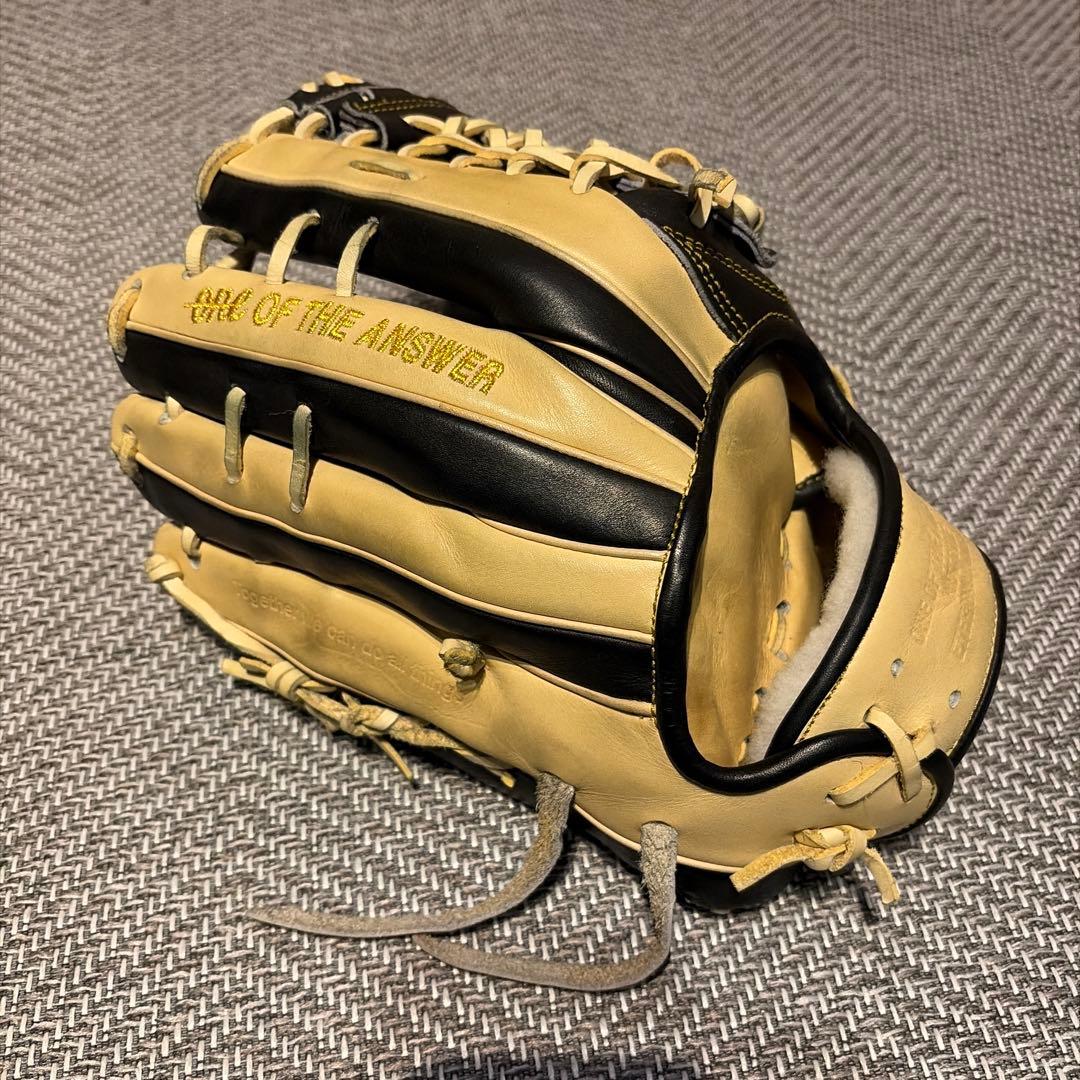 硬式 投手用 グローブ　ワンオブジアンサー　One of the answer