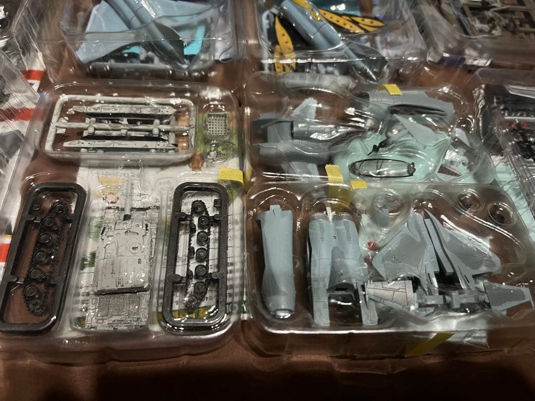 ま*さ様 【未使用品】 ミリタリープラモ模型 20点まとめ売り 1/144 1/