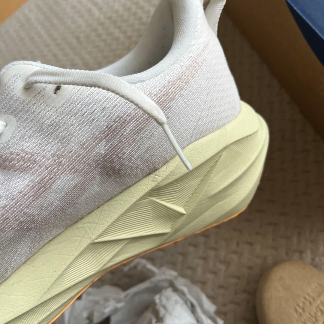 Asics novablast5 28cm アシックス　ノバブラスト5