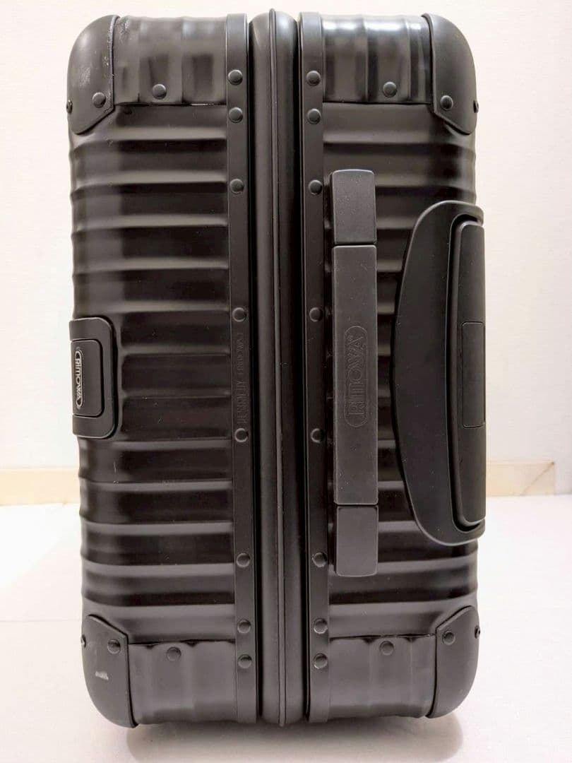 希少 リモワ ルフトハンザ トパーズ ステルス ブラック 4輪 64L