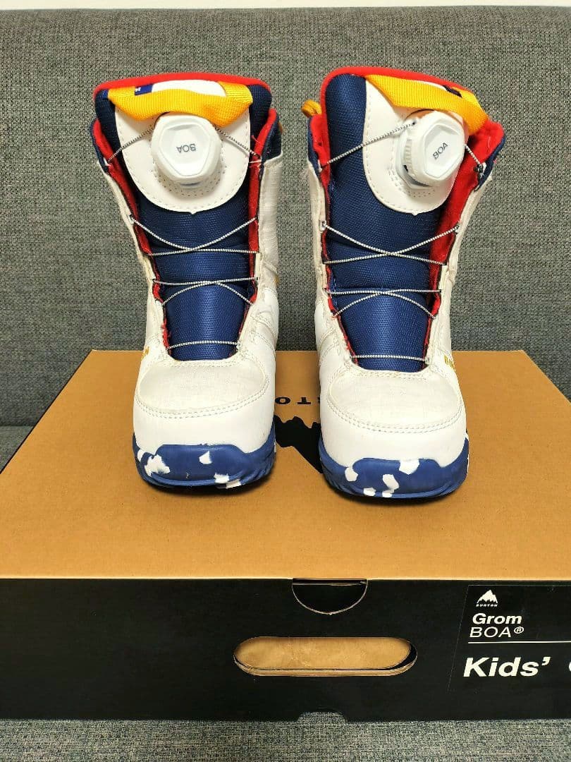 キッズ Burton グロム BOA スノーボードブーツ　 12C　18.5cm