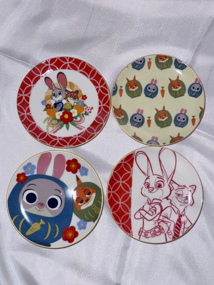 【新品未使用】ズートピア　ニック　ジュディ　お正月　だるまコレクション　セット