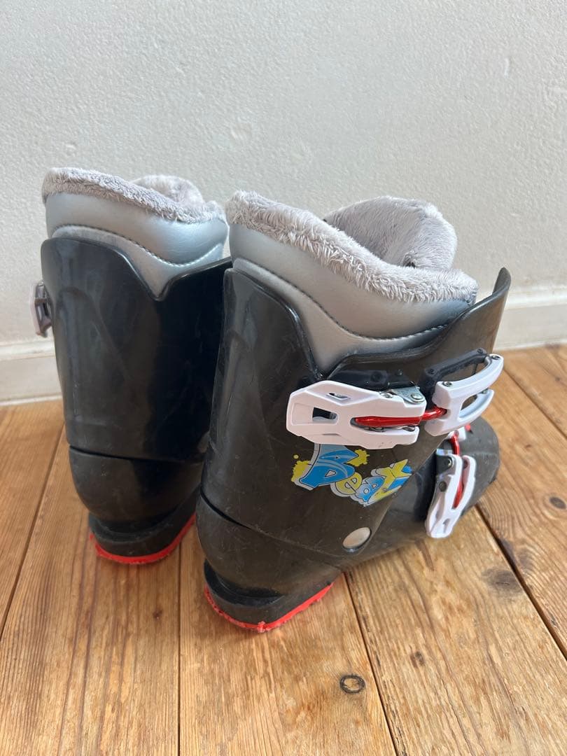 スキーセット 黒/ピンク &ブーツ