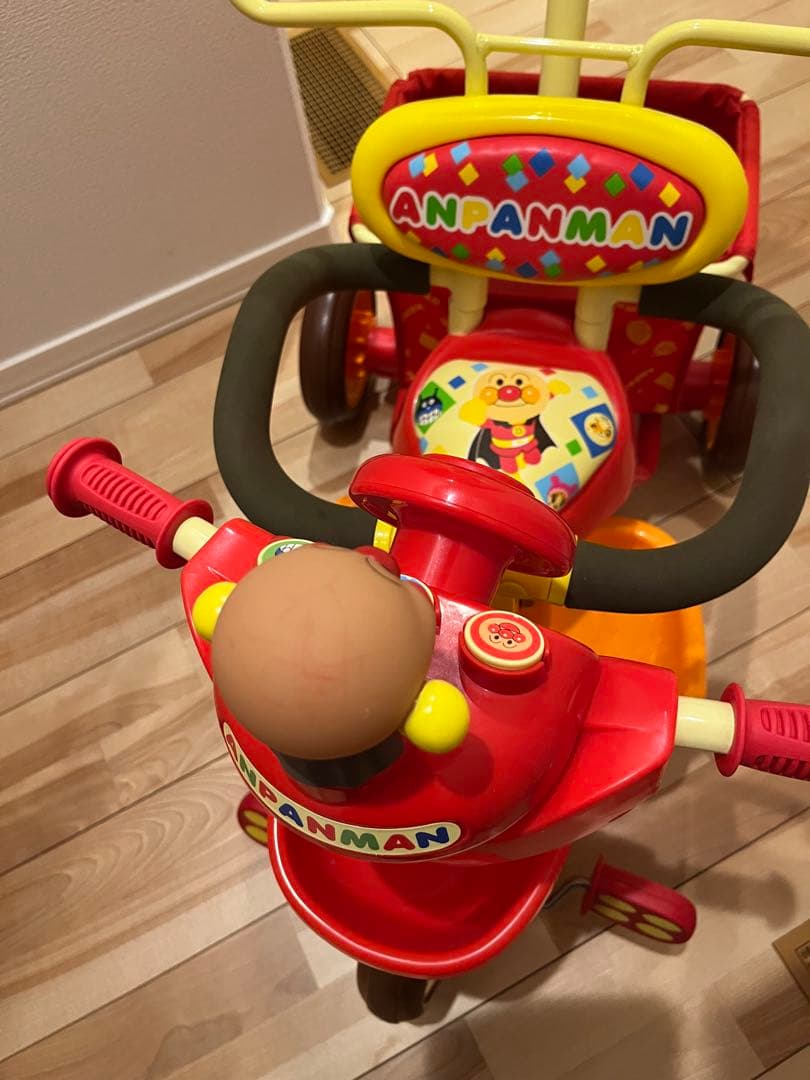 それいけ！アンパンマン　デラックス （おでかけ三輪車）