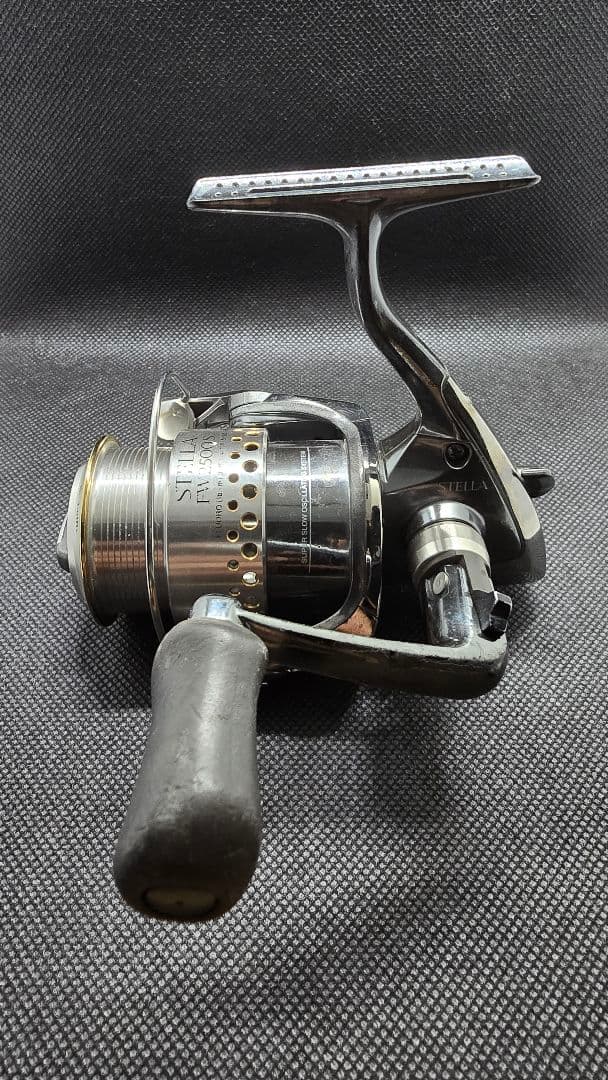 01 STELLA FW2500S simano スピニングリール