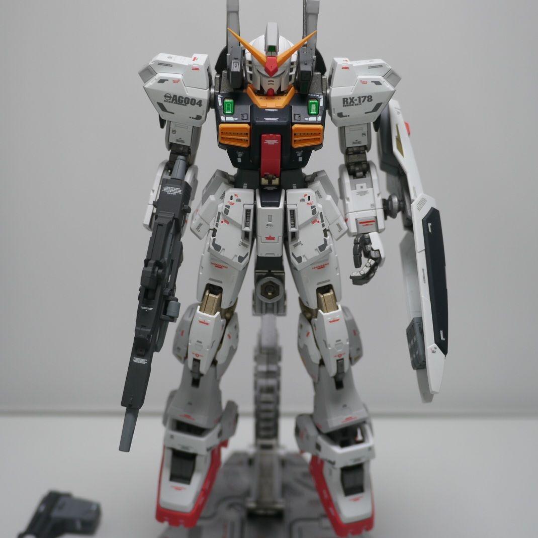 バンダイ RG ガンダムマークIIエゥーゴ仕様 塗装 完成品 ガンプラ