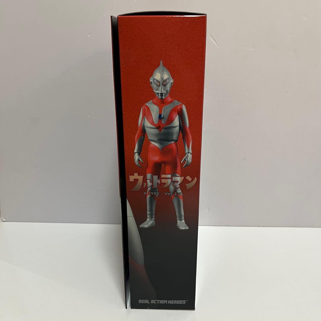 未開封 メディコムトイ RAH ウルトラマン A TYPE Ver.2.0