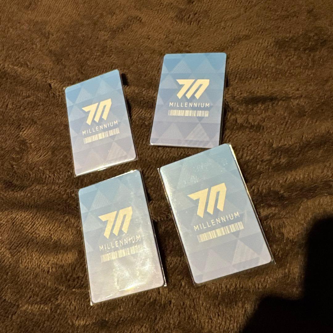 【ブルアカ】学生証　ミレニアムサイエンススクール　リオ　ヒマリ　コトリ　スミレ