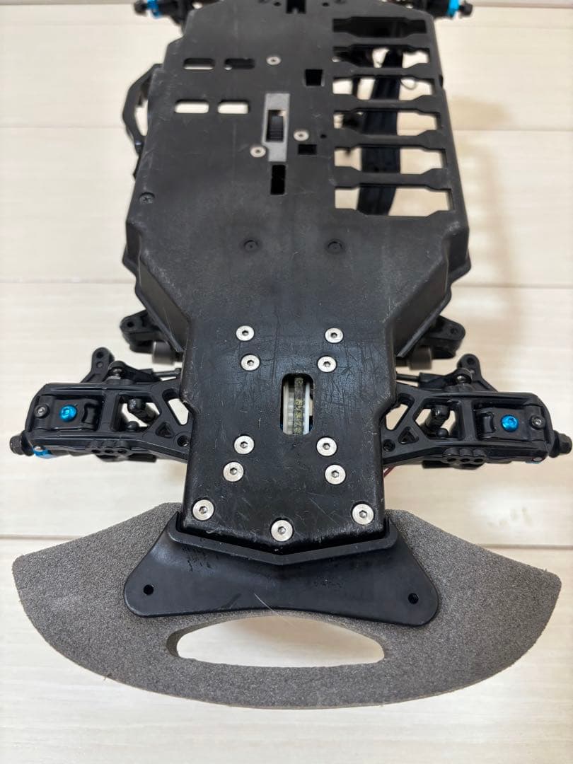 タミヤ　TA05 IFS メカ無し