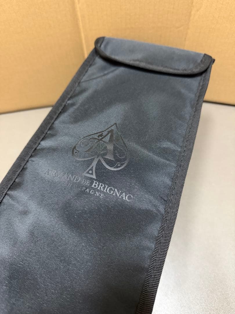 Armand de Brignac ゴールド シャンパン 750ml 箱カバー①