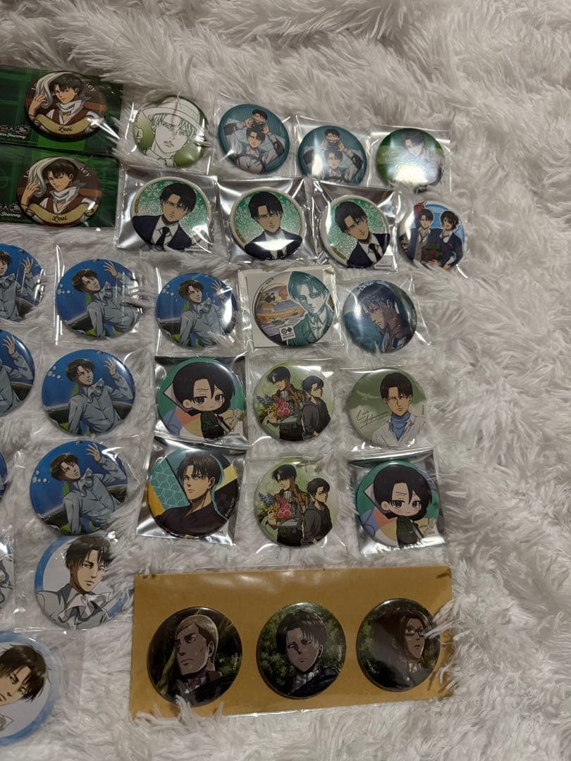 進撃の巨人　リヴァイ　まとめ売り