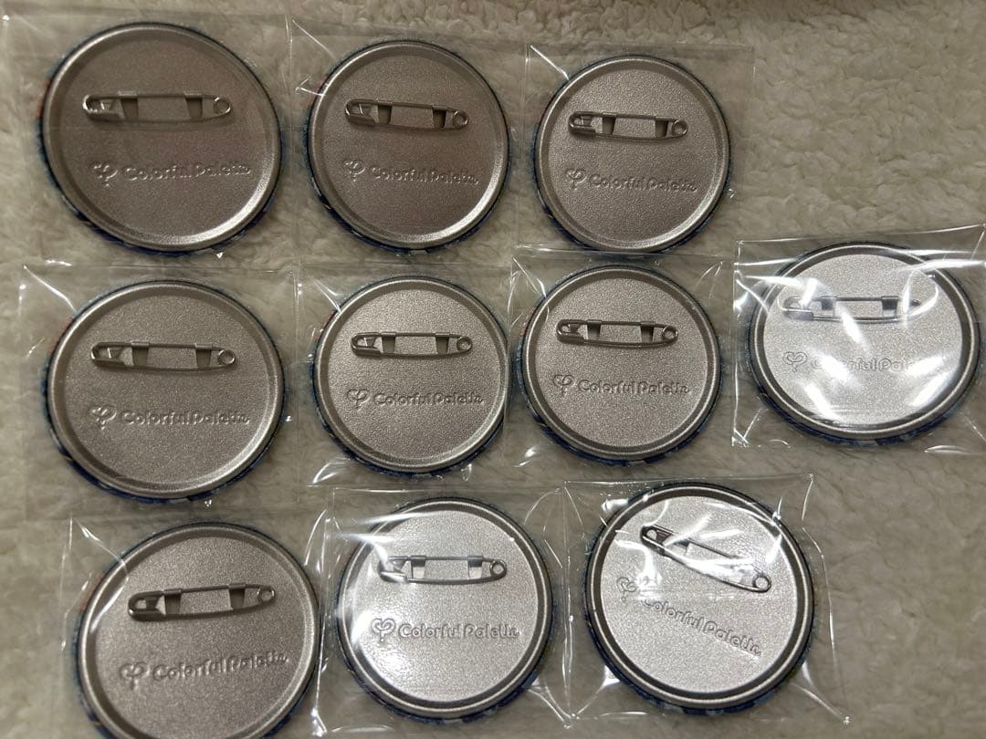 プロセカ　缶バッジ　グリ缶　46B 冬弥