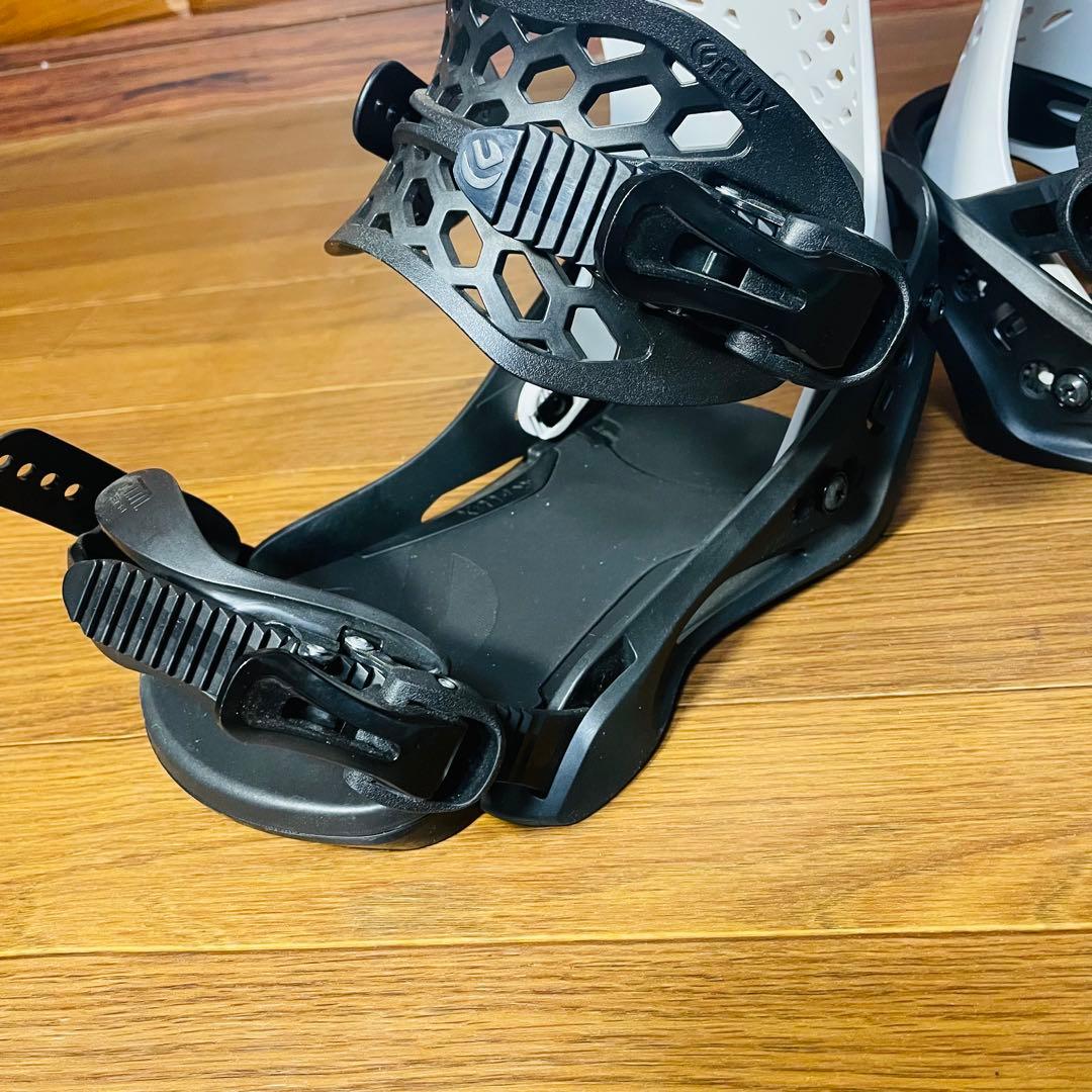 超美品 23-24 モデル FLUX PR スノーボードビンディング M 白／黒