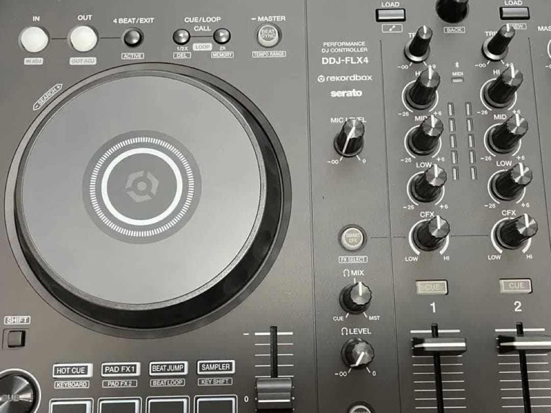 価格値下　ほぼ新品　Pioneer DJ DDJ-FLX4本体+専用ケース