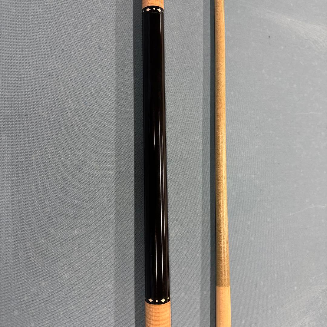 ブランド不明　極トラ目のカーリーメイプルキュー