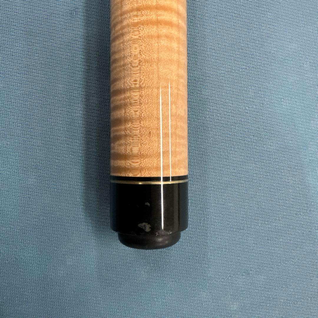 ブランド不明　極トラ目のカーリーメイプルキュー