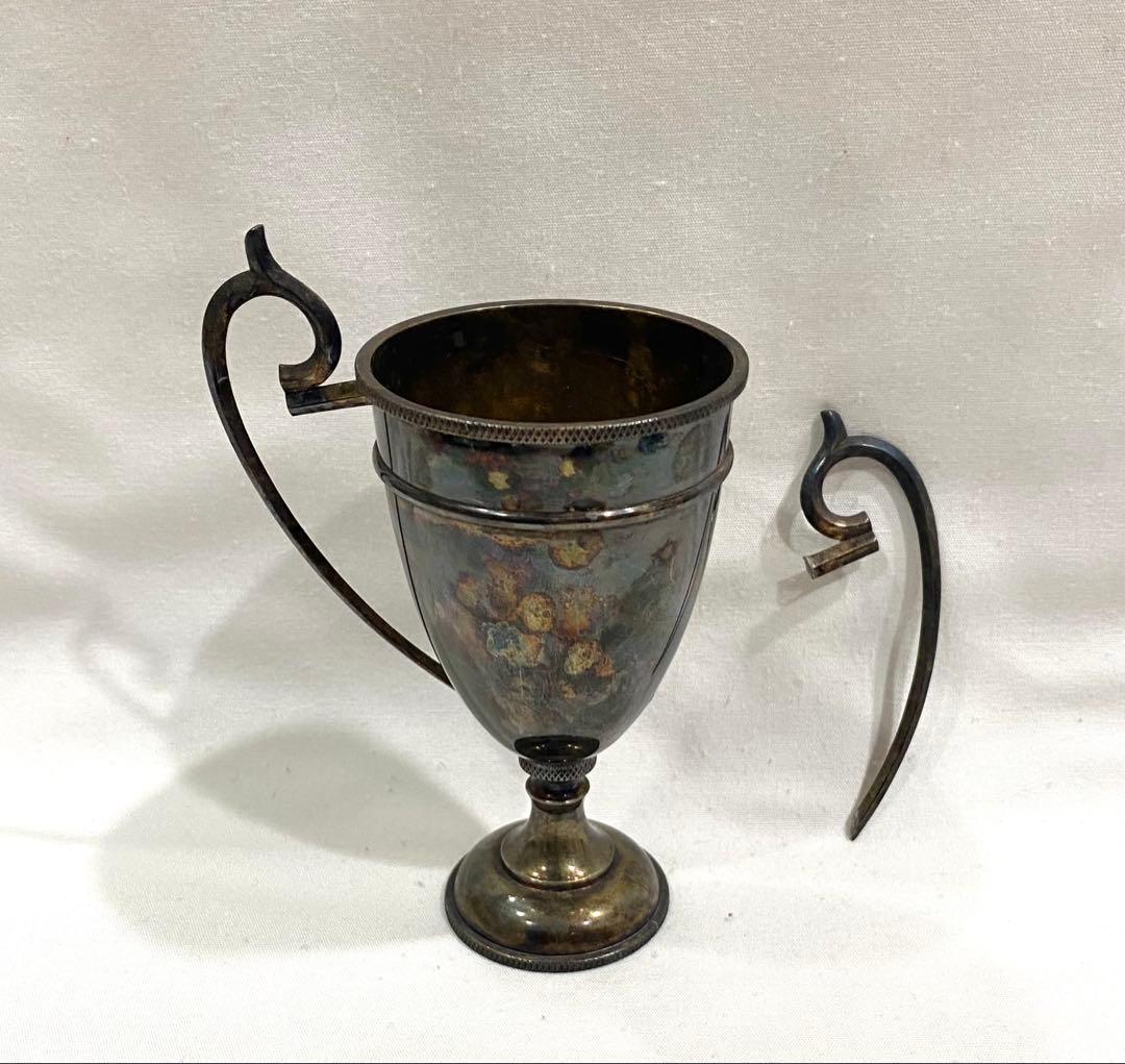 M*い様 レトロな純銀製のトロフィー（刻印　純銀）