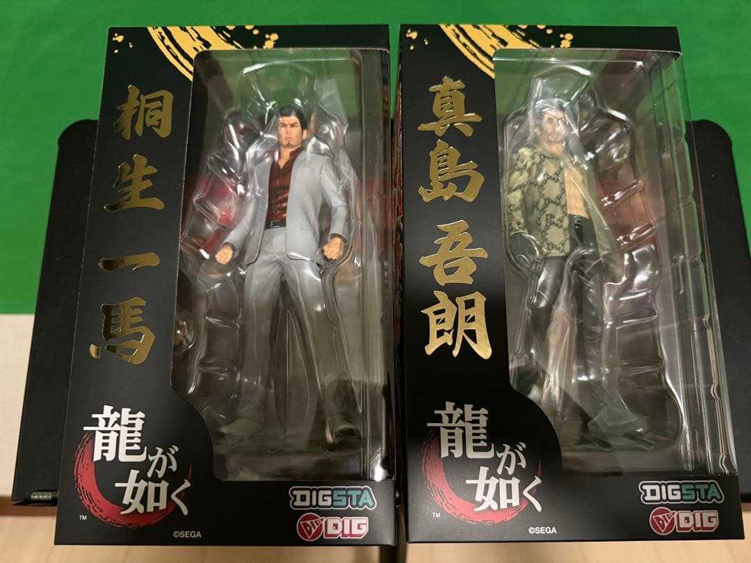 新品未開封　龍が如く　フィギュア　桐生一馬　真島吾朗　堂島の龍　嶋野の狂犬
