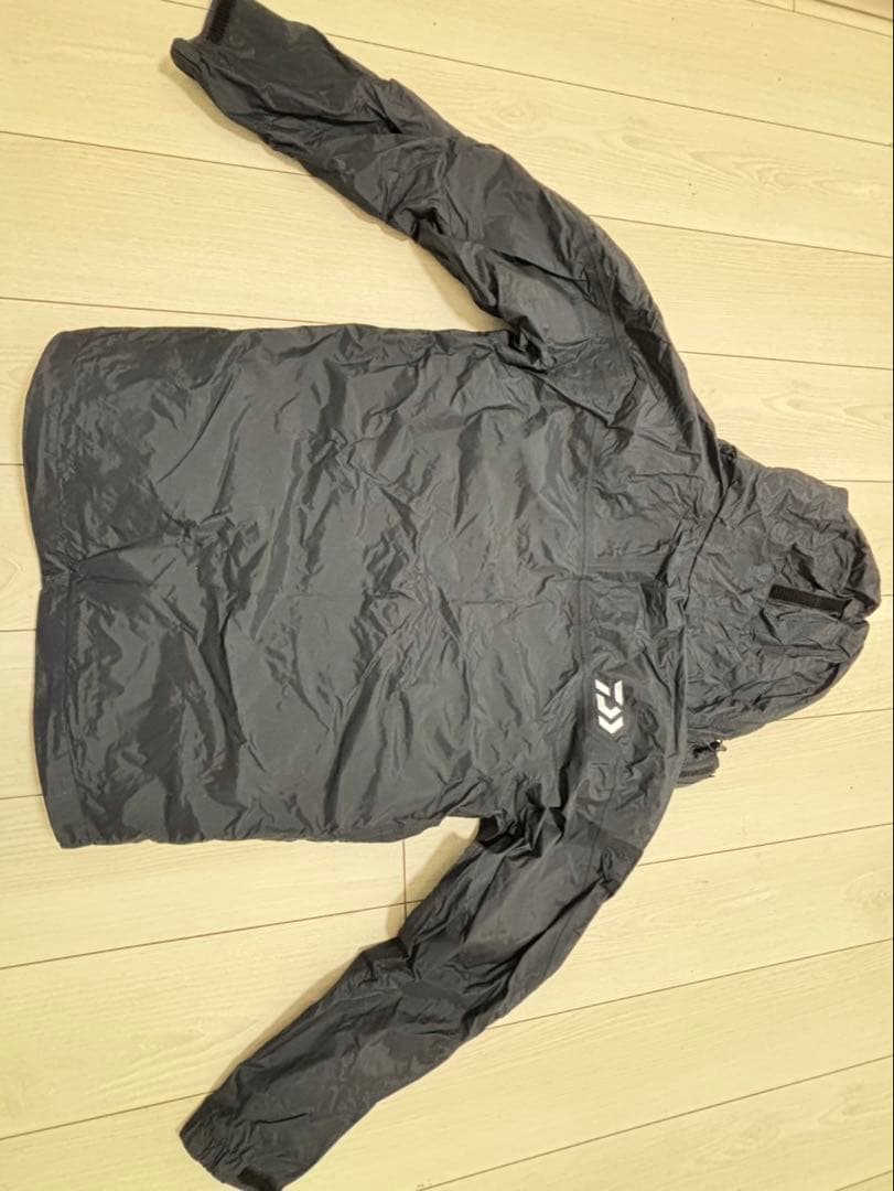 送料無料⭐︎Daiwa 防水レインウェア ブラック